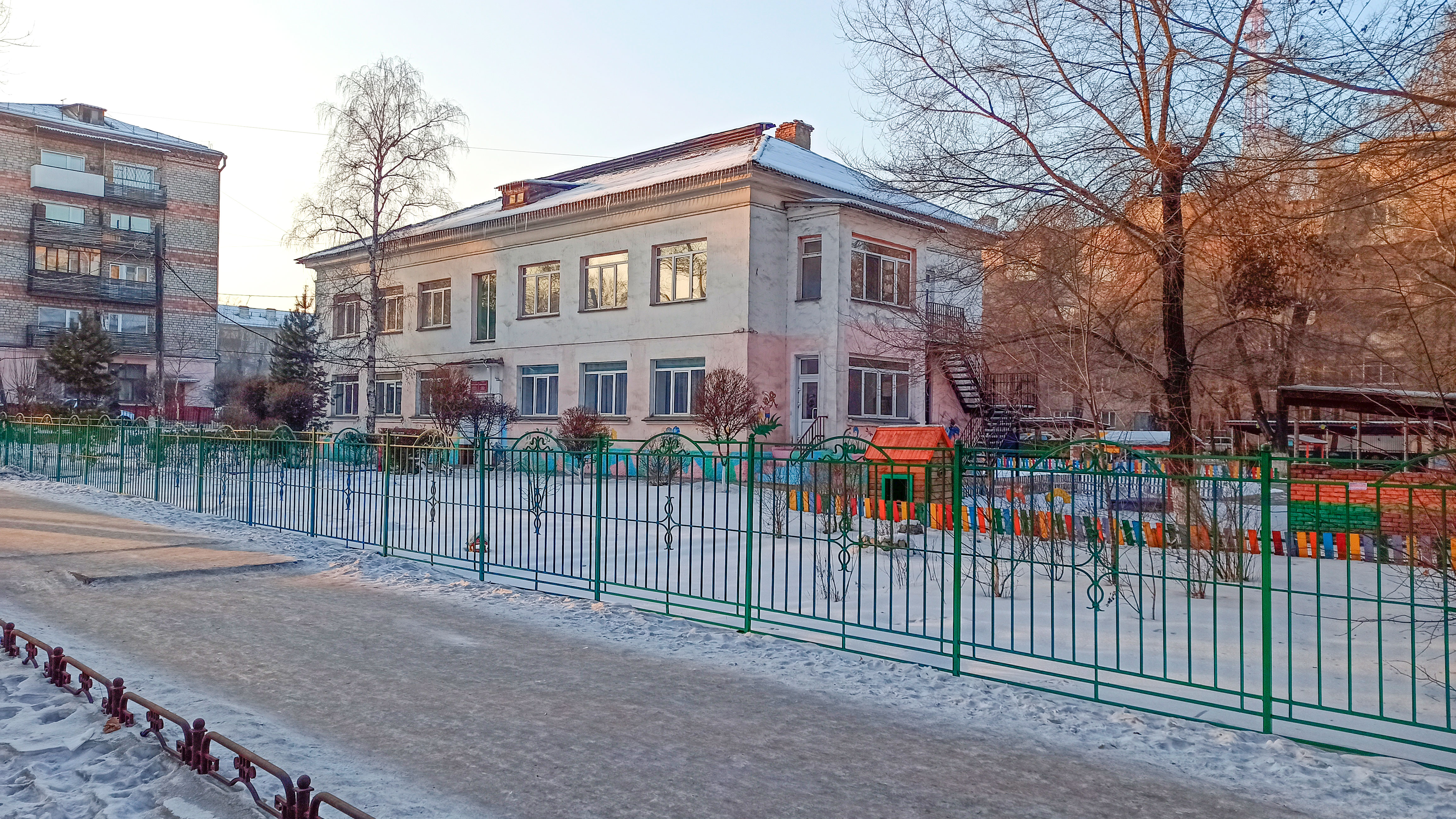 Детский сад "Берёзка" г. Абакан, обзор здания.