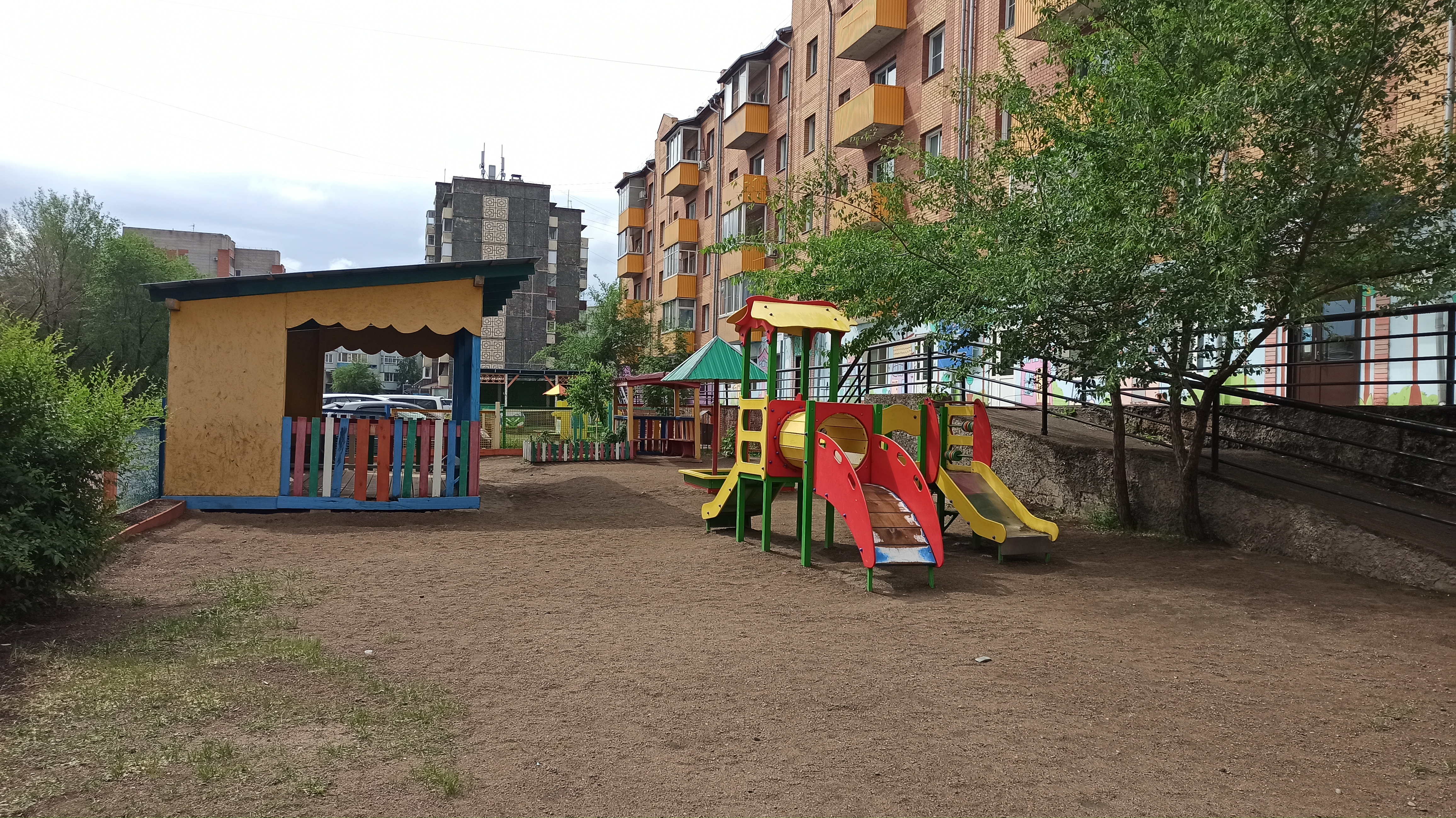 Детская площадка Д/С "Цветик-Семицветик" в Абакане.
