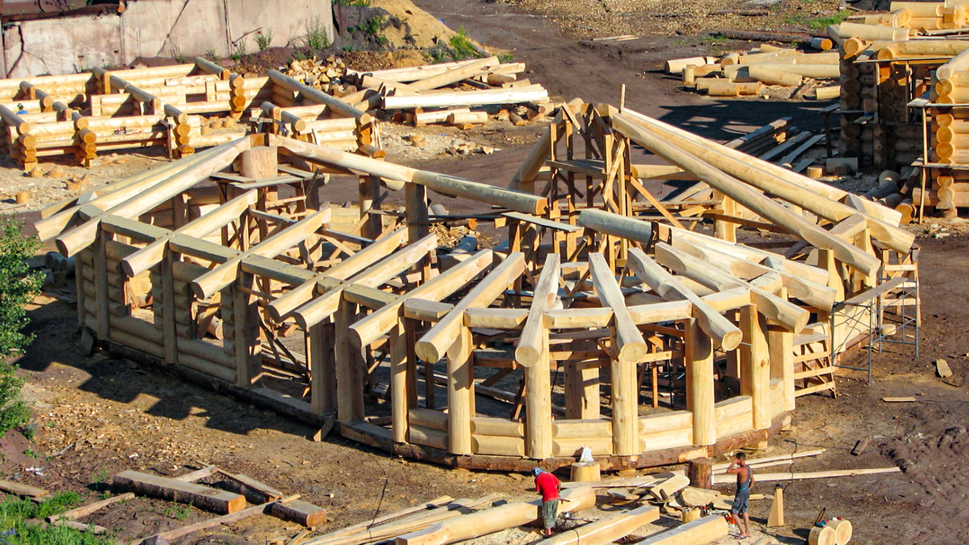 Кедровый терем г. Абакан: процесс строительства дома под ключ.